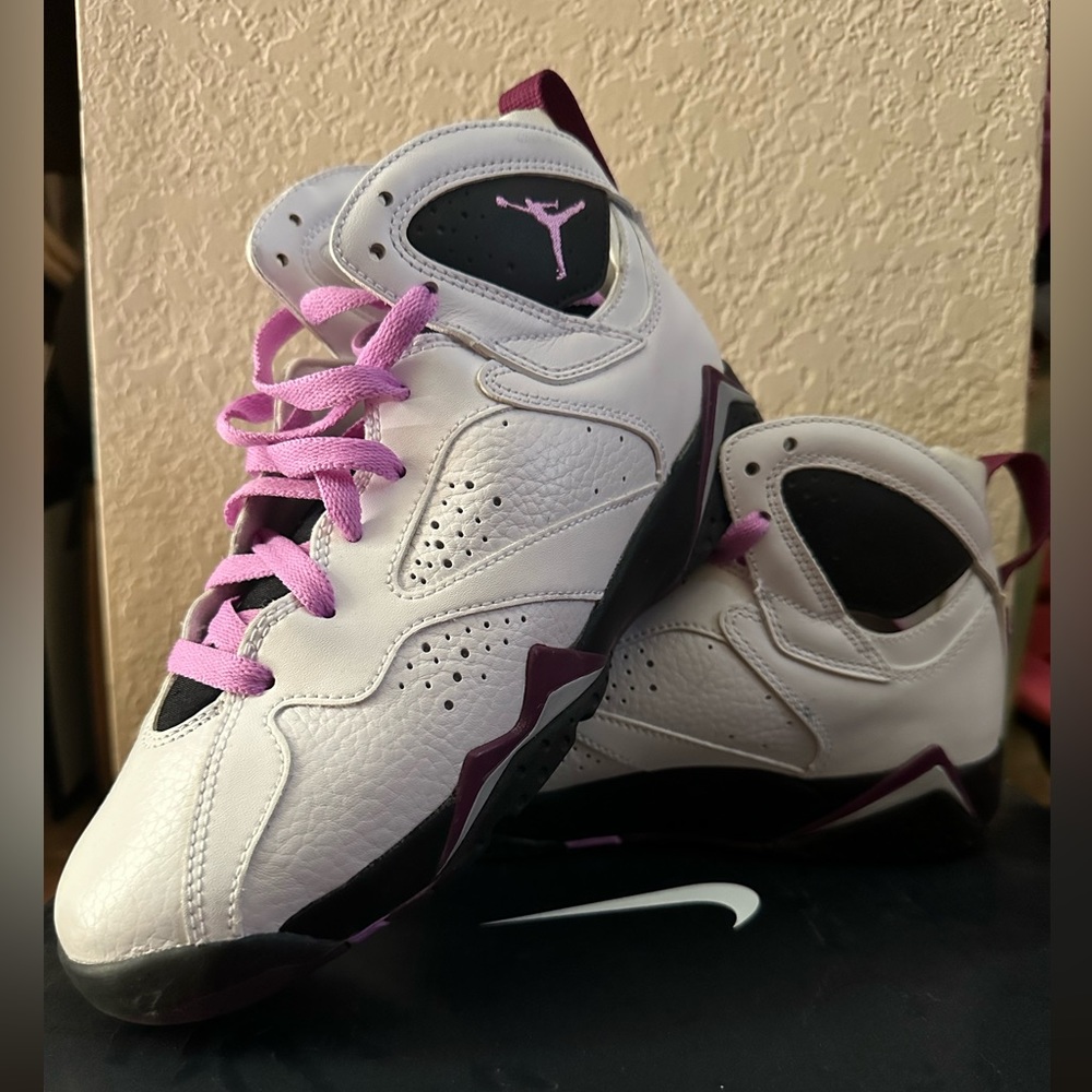 Air Jordan 7 Retro GG Fuchsia Glow Sz 6Y